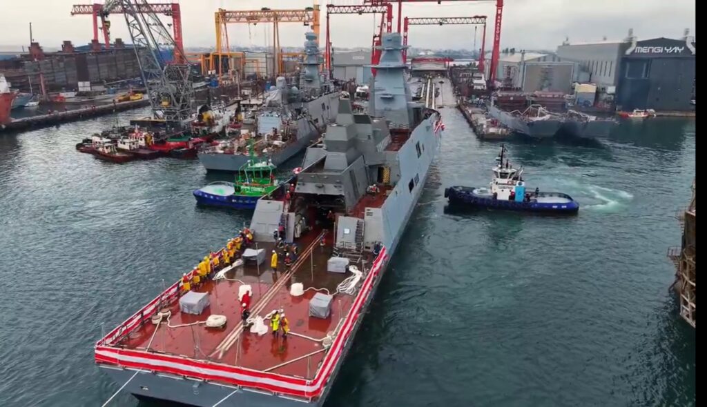 TCG Akdeniz Denize İndirildi