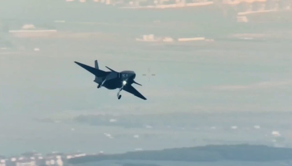 Bayraktar Kızılelma, test uçuşunu başarıyla tamamladı