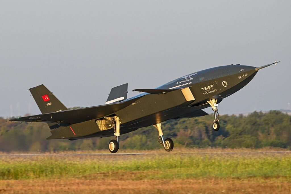 Leonardo’dan KIZILELMA Hamlesi: İnsanlı-İnsansız Ortak Uçuş Gösterimi 2026’da Başlıyor